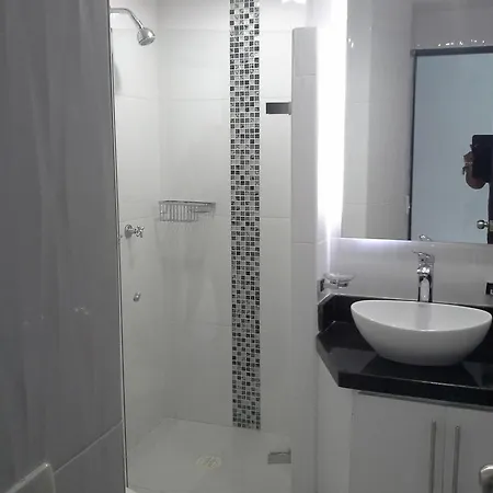 S.h. Nuevo Conquistador Apartamento